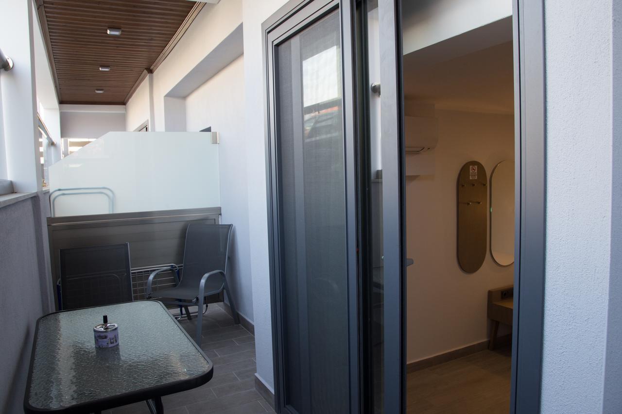 Amalia Rooms Sea View Vrasná Екстериор снимка