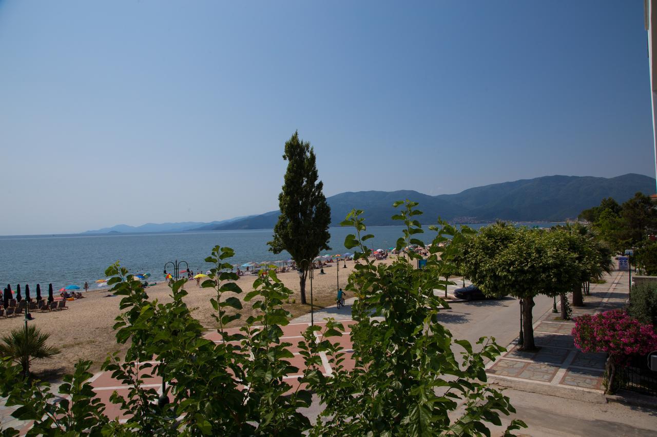 Amalia Rooms Sea View Vrasná Екстериор снимка